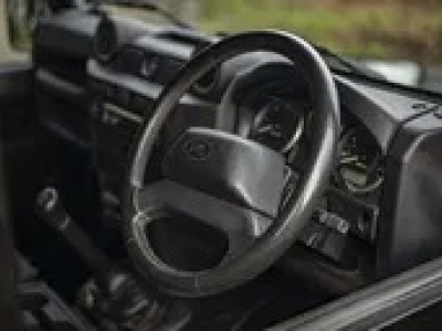 2015 Land Rover Bowler 110