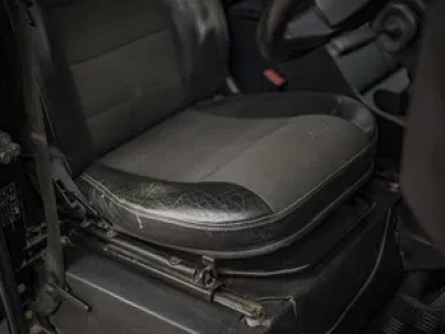 2015 Land Rover Bowler 110