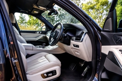 2021 BMW X5 4.0i MHEV M Sport (7 Seater)