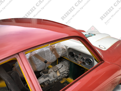 Aston Martin DB4 GT Zagato Replica