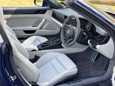 2023 Porsche 911