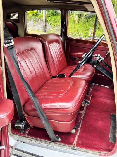 1954 Bentley R-Type Automatic Saloon