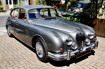 1963 Jaguar MK II 2.4