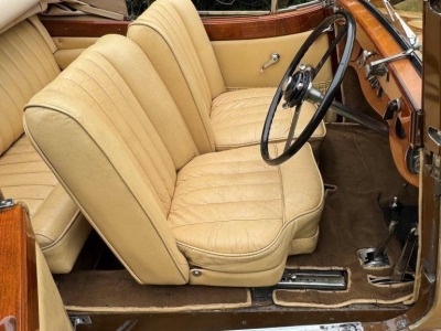 1933 Bentley 3.5 Litre Barker Sporting Drophead Coupe B17AE