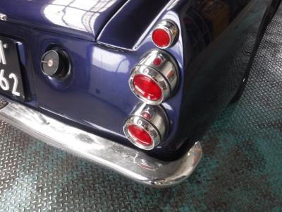 1968 Datsun 2000 Fairlady blue