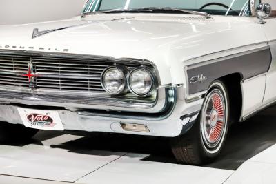 1962 Oldsmobile Starfire