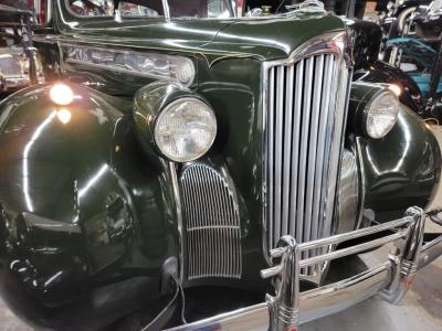 1940 Packard 110 Businessman