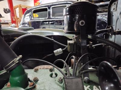 1940 Packard 110 Businessman