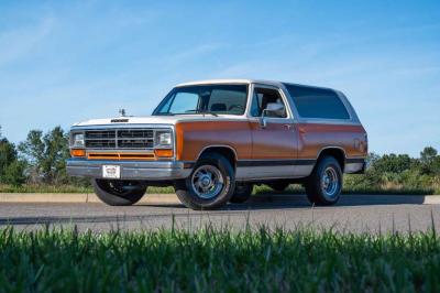 1990 Dodge Ram Charger 2dr AD150