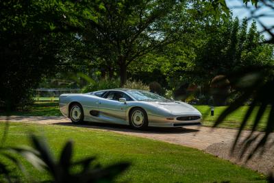 1993 Jaguar XJ 220