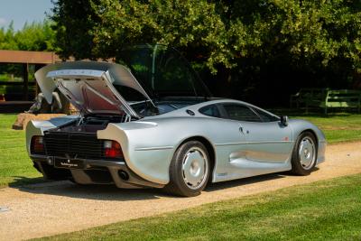 1993 Jaguar XJ 220