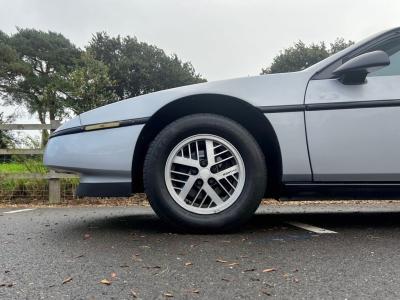 1988 Pontiac E FIERO 2.5