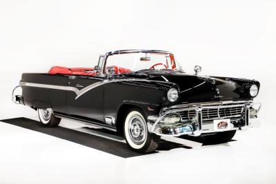 1956 Ford Fairlane Sunliner