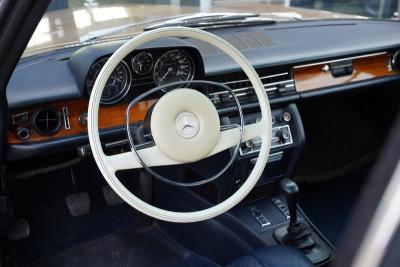 1972 Mercedes - Benz 250 CE