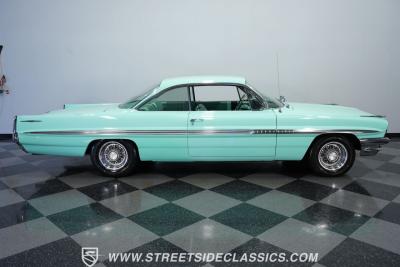 1961 Pontiac Bonneville Restomod