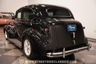 1939 Chevrolet Master Town Sedan