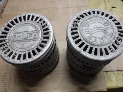 1900 Collectables Classic radio speakers