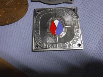 Collectables Big plates ,small plates