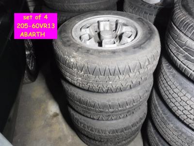 1900 Wheels Several classic car wheels