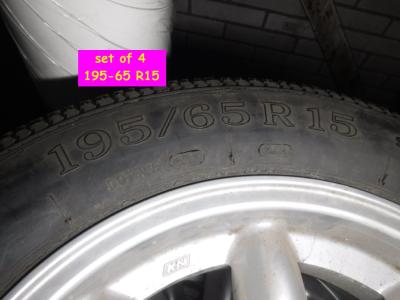 1900 Wheels Several classic car wheels