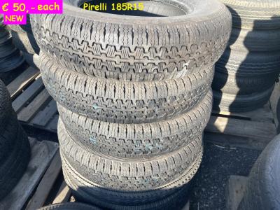 1900 Wheels Several classic car wheels