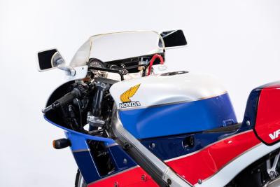 1989 Honda VFR 750 r (RC 30)