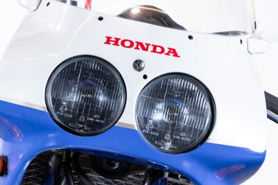 1989 Honda VFR 750 r (RC 30)