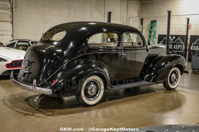 1939 Plymouth P8