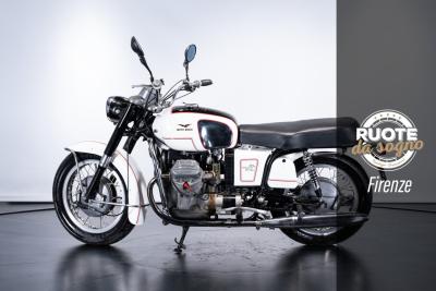 1967 Moto Guzzi MOTO GUZZI V7 700