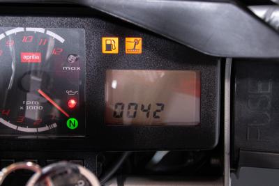 2005 Aprilia RSV V2 1000 TUONO