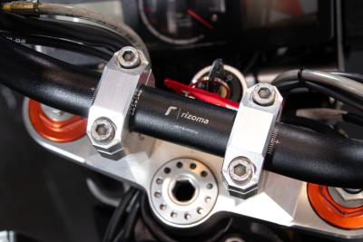 2005 Aprilia RSV V2 1000 TUONO