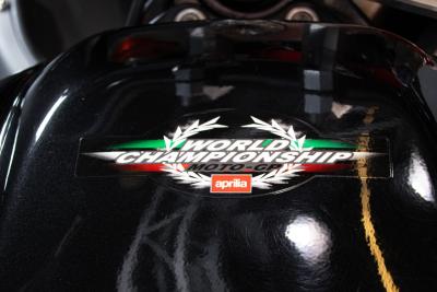 2005 Aprilia RSV V2 1000 TUONO