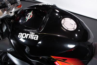 2005 Aprilia RSV V2 1000 TUONO
