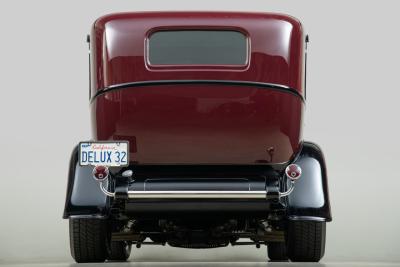1932 Ford 2-Door Sedan