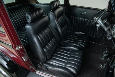 1932 Ford 2-Door Sedan