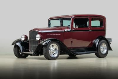 1932 Ford 2-Door Sedan