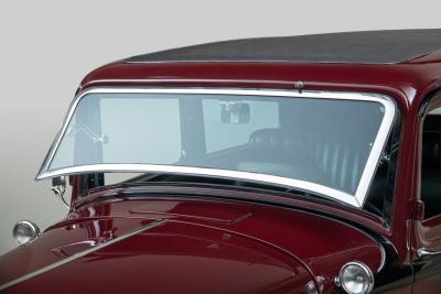 1932 Ford 2-Door Sedan