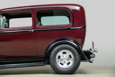 1932 Ford 2-Door Sedan