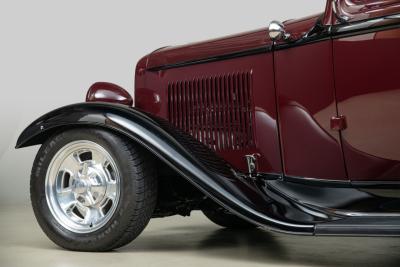 1932 Ford 2-Door Sedan