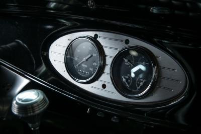 1932 Ford 2-Door Sedan