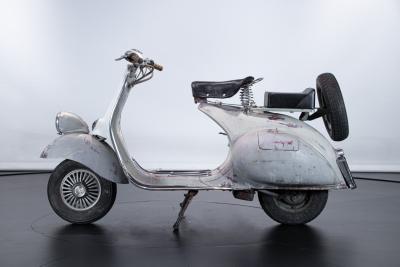1954 Piaggio VESPA 125 FARO BASSO
