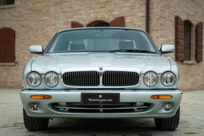 1997 Jaguar XJ8 3.2