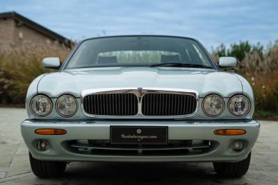 1997 Jaguar XJ8 3.2