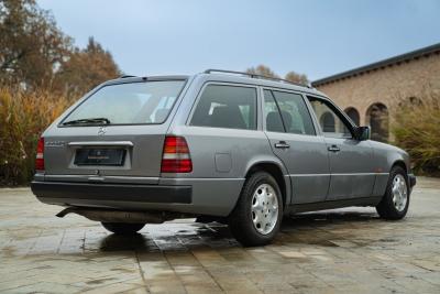1992 Mercedes - Benz 200 TE SW