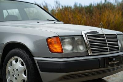 1992 Mercedes - Benz 200 TE SW