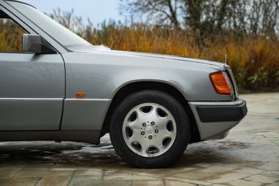 1992 Mercedes - Benz 200 TE SW