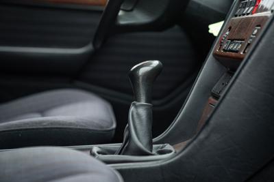 1992 Mercedes - Benz 200 TE SW