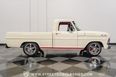 1967 Ford F-100 Restomod