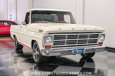 1967 Ford F-100 Restomod