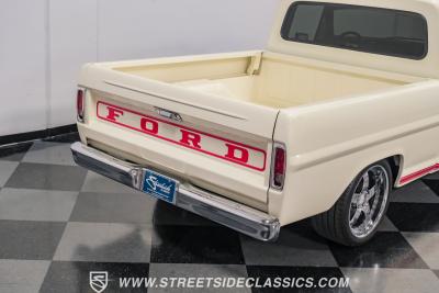 1967 Ford F-100 Restomod